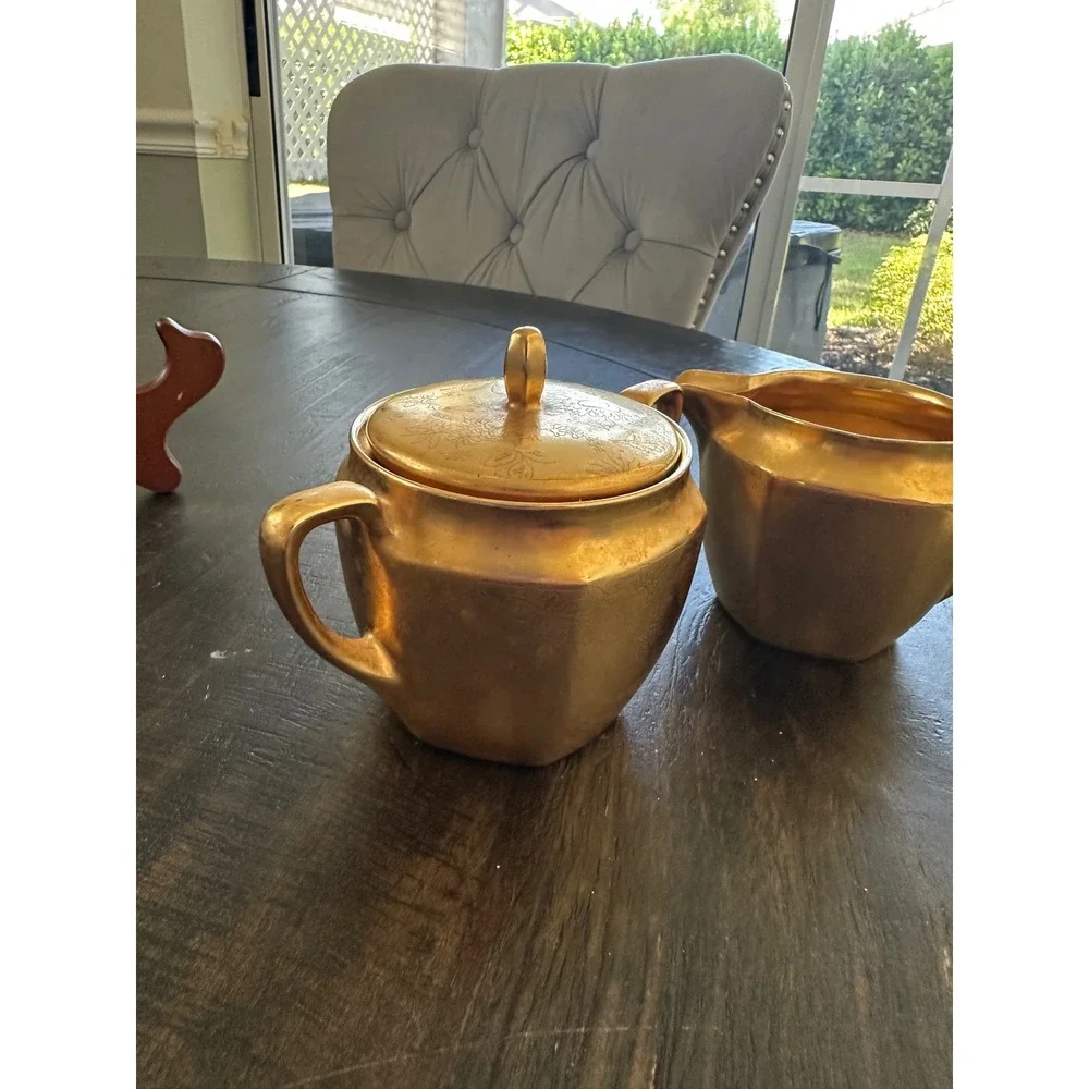 Vintage Gold Etched Floral Porcelain Creamer & Covered Sugar Bowl Set 11327 EUC